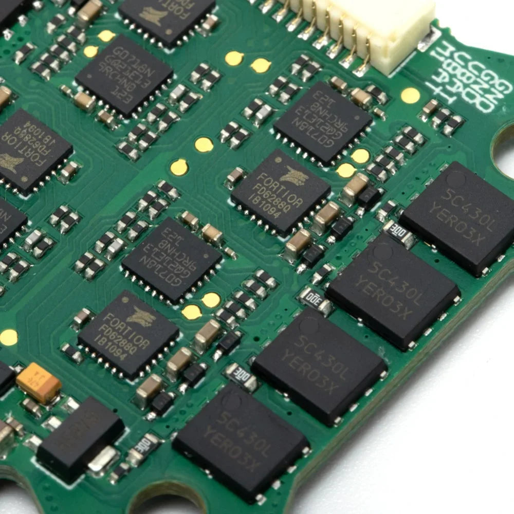 iFlight Blitz F7 E45 Flight Stack (F7 + 45A 4in1 ESC)